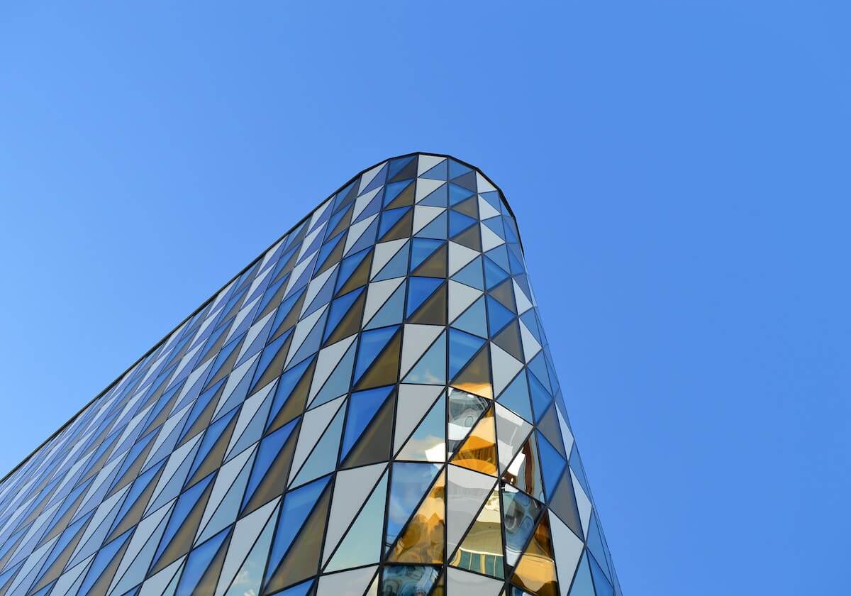 美国最年轻的德甲国脚 一米九三的右边后卫班克斯