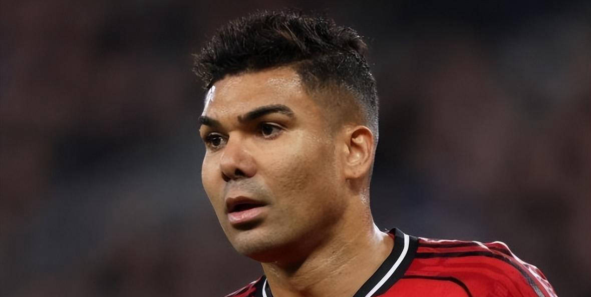 大概率离队！卡塞米罗或断崖式降薪加盟AC米兰，与莫德里奇续写辉煌传奇